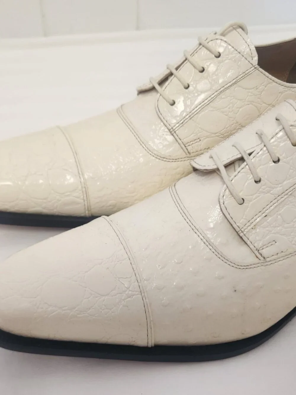 Giorgio Brutini shoes 11.5 cream faux alligator ostrich NEW
